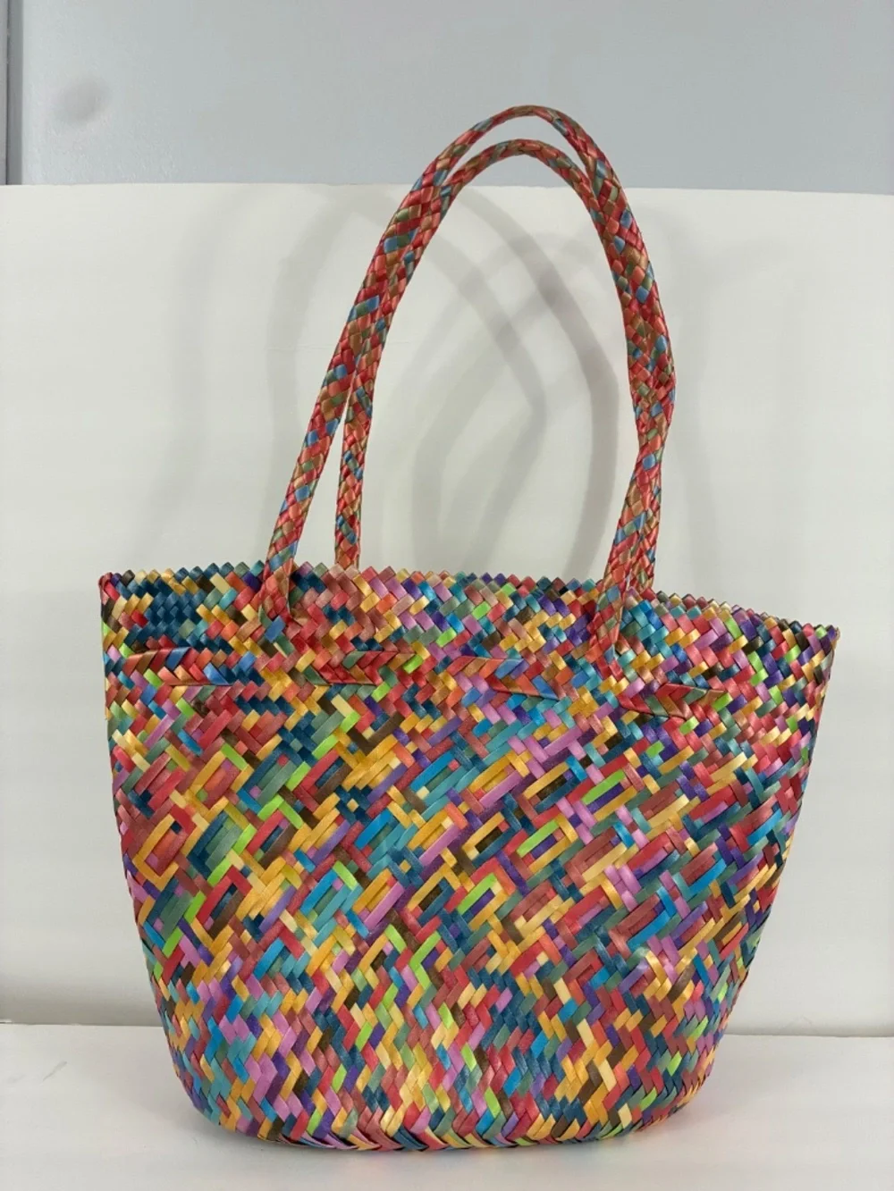Rainbow Woven Straw Tote Braided Handle Lightweight Ombre Gradient Vibrant Bag